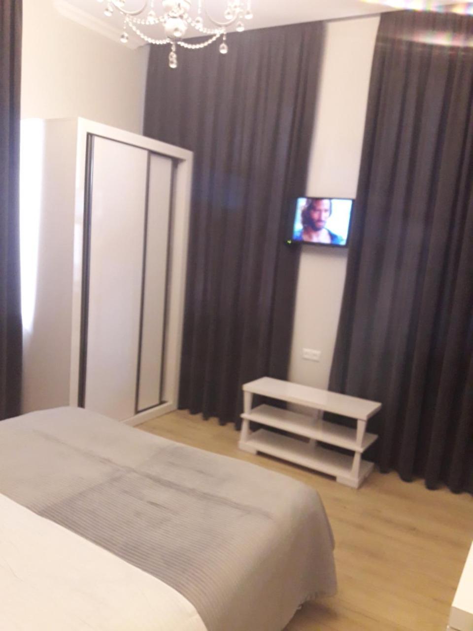 Tskaltubo Apartment Mirian Mepe Zewnętrze zdjęcie